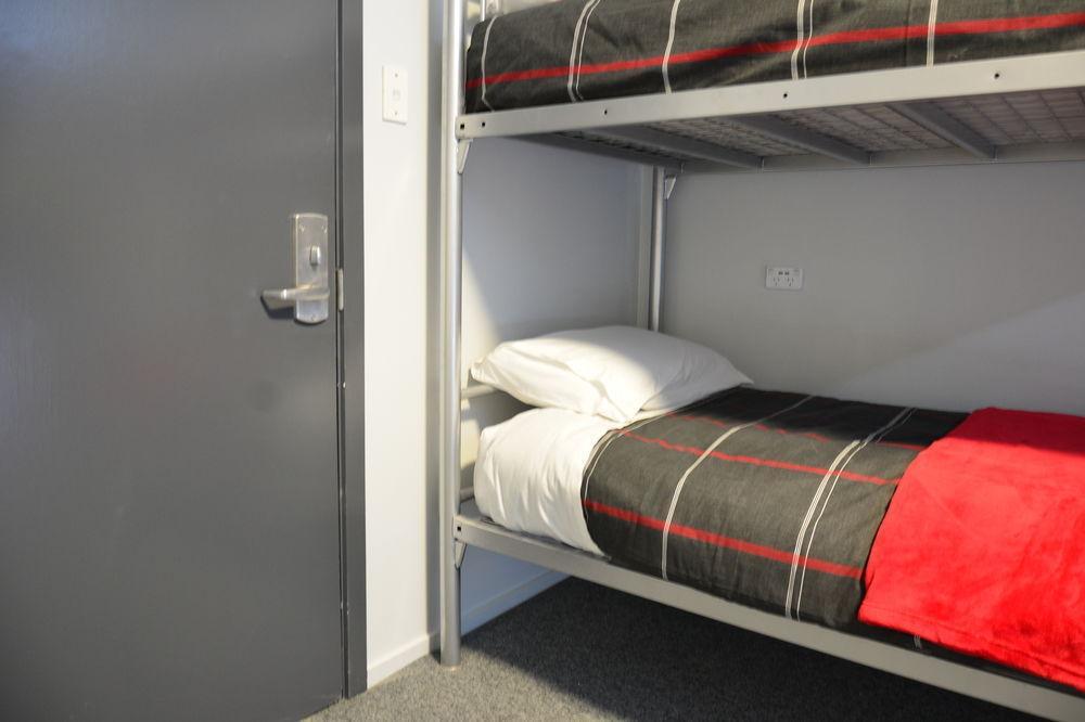 Urbanz Christchurch Exterior foto A bunk bed